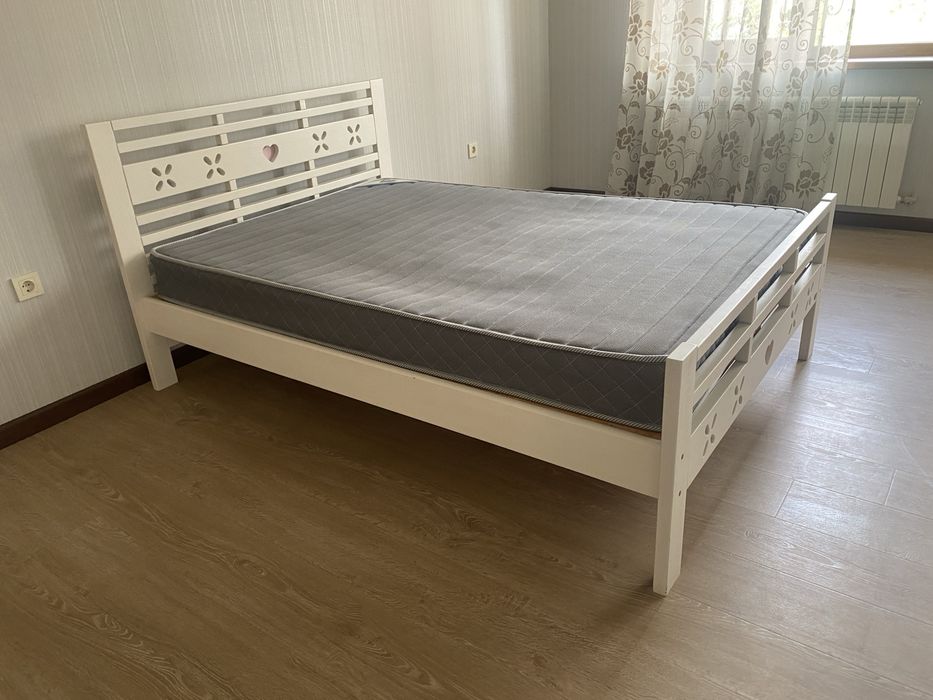 Кровать деревянная 140/200