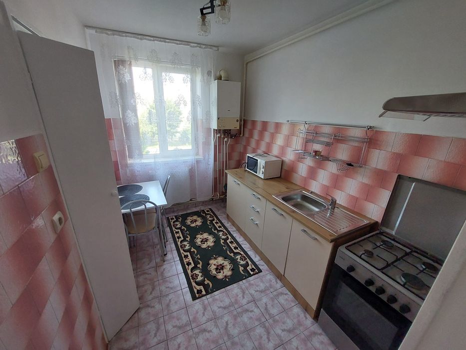 Vând apartament cu 2 camere — fotografia 1