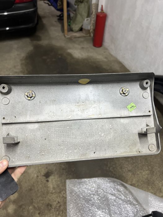 Продам бамбер и левое крыло от мерседеса