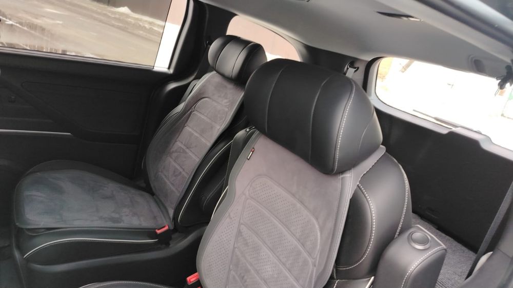 Продам Машину Hyundai Custin