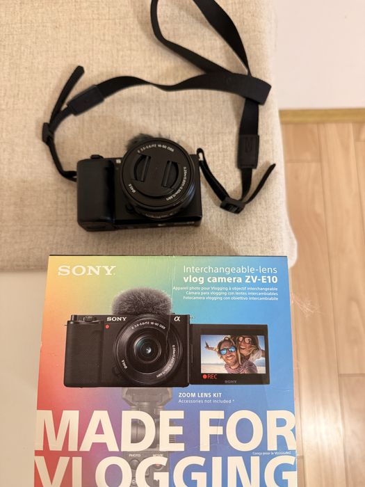 Sony ZV-E10 + obiectiv 16-50mm + card 128GB – stare excelentă
