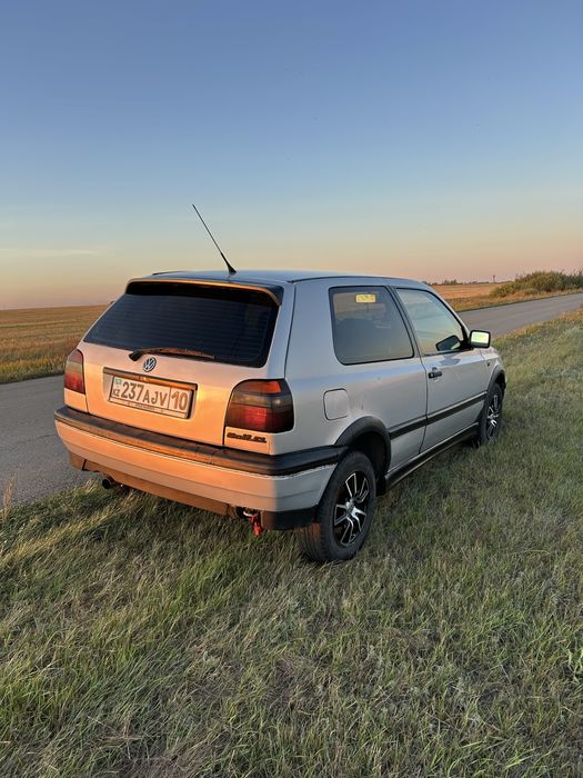 Продам volkswagen golf 3