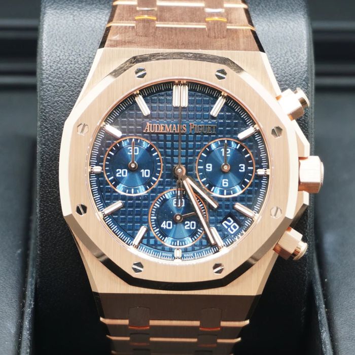 Часовник Audemars Piguet Royal Oak Chronograph Rose Gold Blue Dial