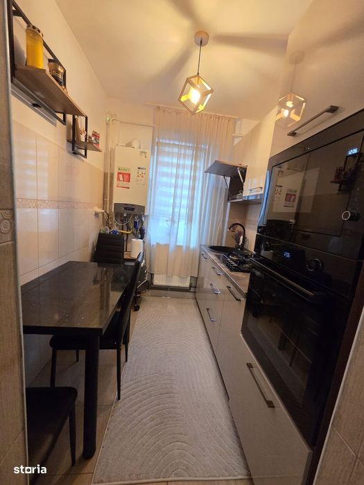 Etaj 3 - Apartament 3 camere - mobilat - Dacia Bicaz