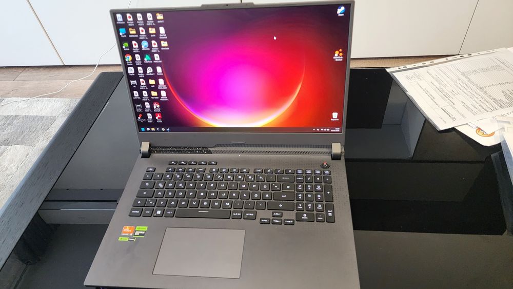 Laptop Rog Strix g713pv