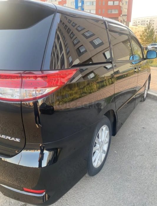 продам машину в хорошем состояние