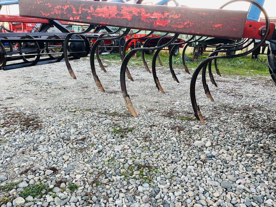 Combinator, cultivator cu tavalugi si organe vegetale Feldherr 1.90 m