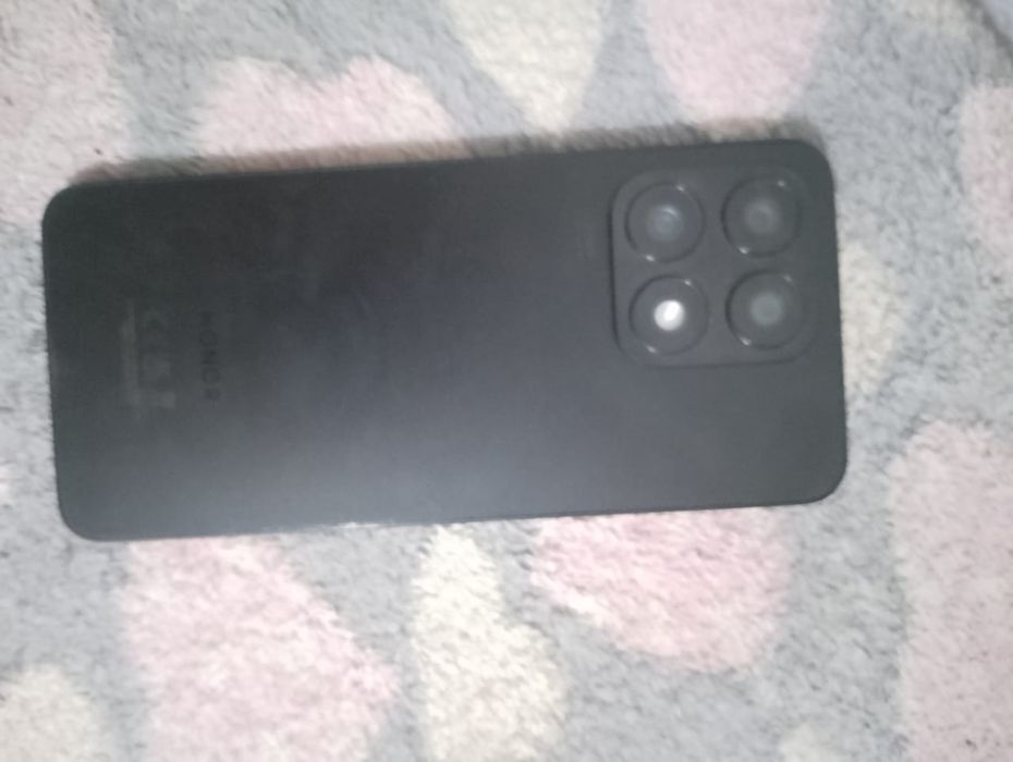Продам Honor x8a