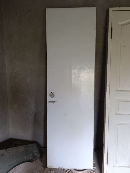 Продаются рамы двери деревянные в отличном состоянии