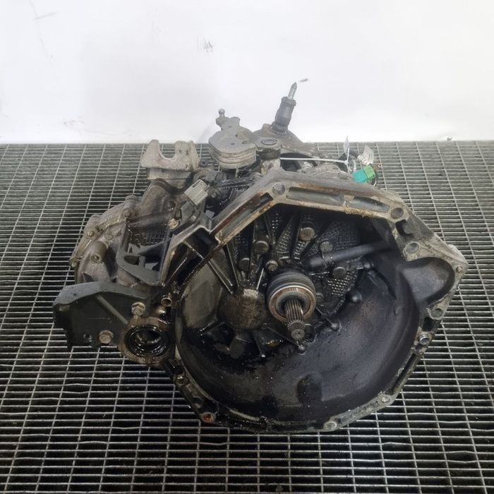 Cutie de viteze Nissan Qashqai Facelift 1.5 Dci 2010 - 2013 110CP Manuala 6 Trepte K9K ...