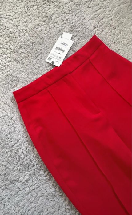 Pantaloni de costum Zara