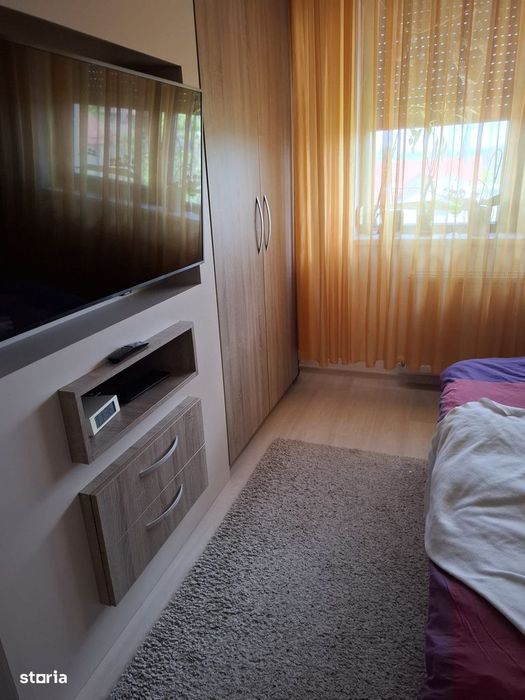 apartament 3 camere decomandat
