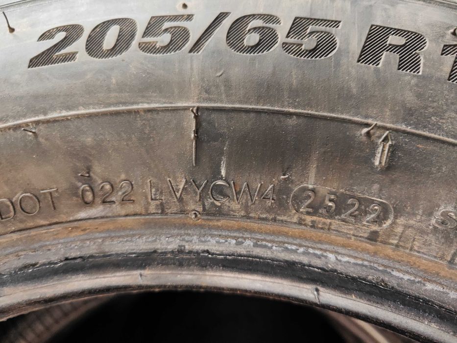 4бр. зимни гуми 205/65/16C Kumho