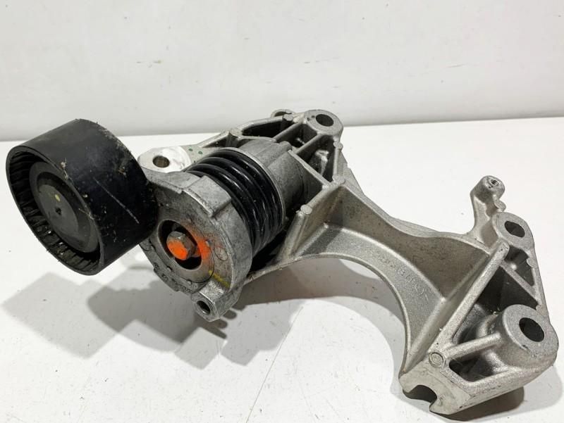 Suport alternator / accesorii Renault Clio 4 117101869R 0.9 tce