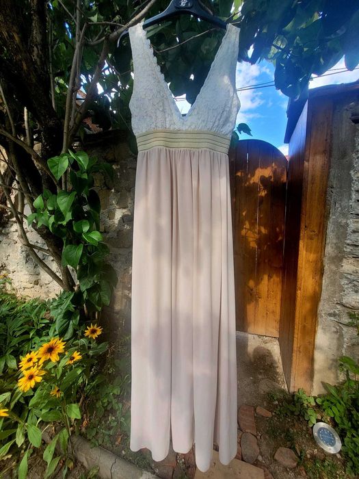 Fusta si rochie stare foarte buna