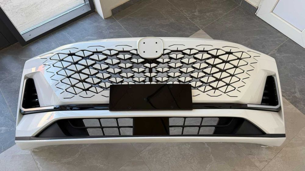 Передний бампер Changan CS 55 Plus (2 rest)