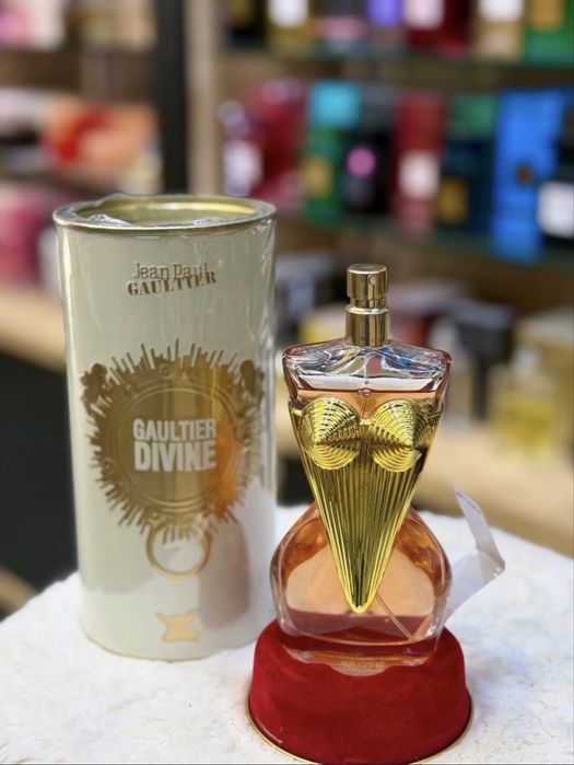 Parfum Jean Paul Gaultier Divine pentru femei