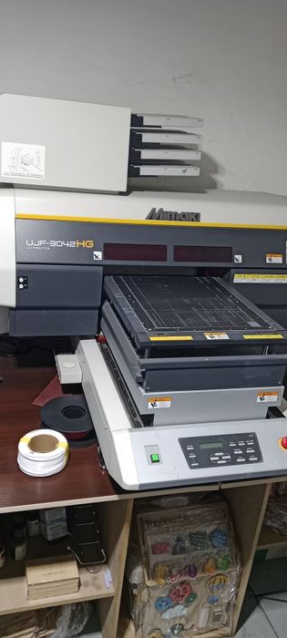 Печатный аппарат. Уф печат MIMAKI.