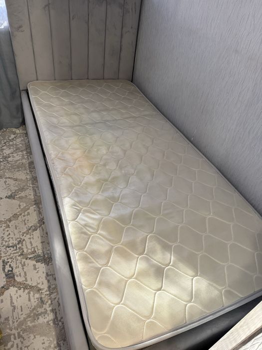 Отдам бесплатно матрасы