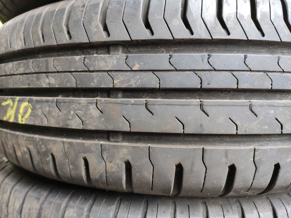 4бр Летни гуми 165 60 15 - Continental