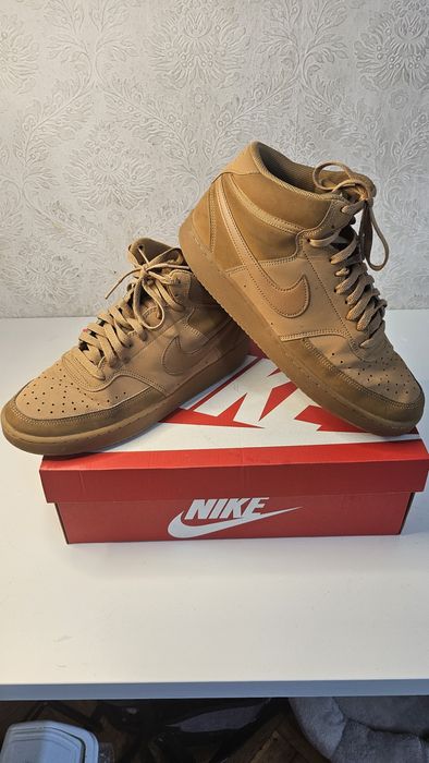 Маратонки Nike Court Vision Mid.Nike Air Max Excee номер 44