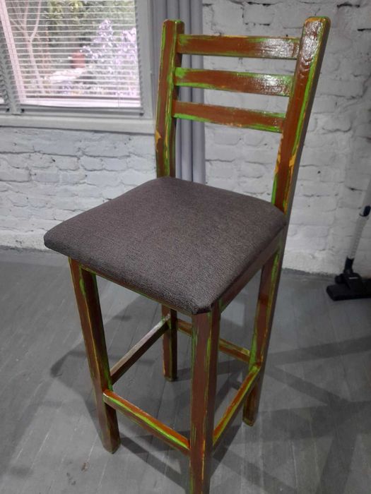 Високи винтидж бар столове