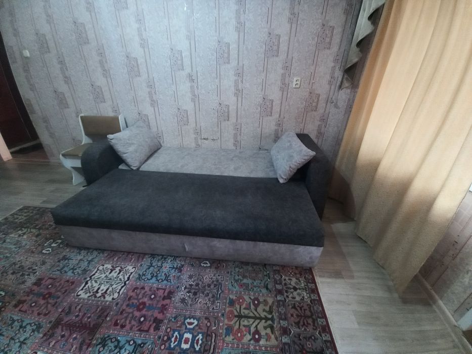 Продам диван б/у