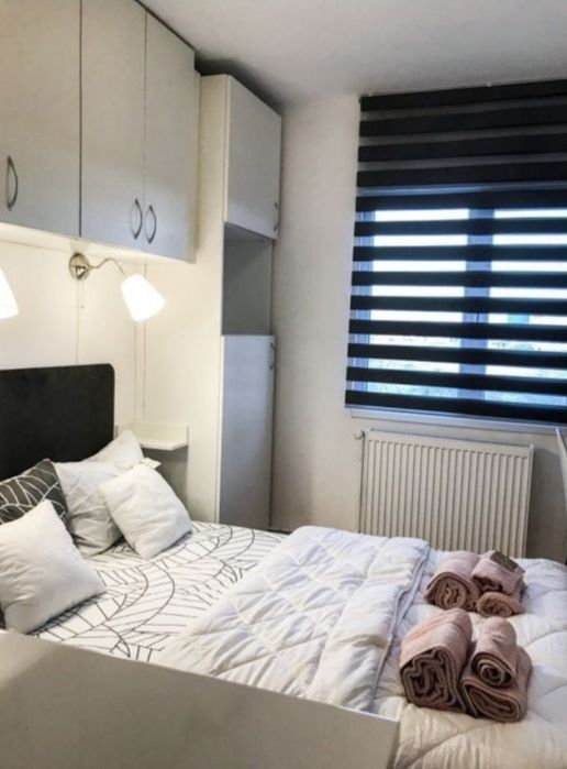 Închiriez garsoniera zona Afi