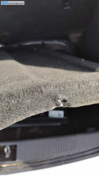 Polita Tavita Capac Portbagaj Opel Astra J Hatchback Scurt 2009 - 2016 Cod 13292208 [G0051]