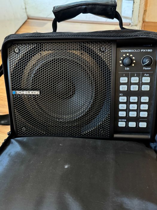 Monitor de voce TC HELICON FX 150+ microfon Shure BETA 58 A (fără fir)