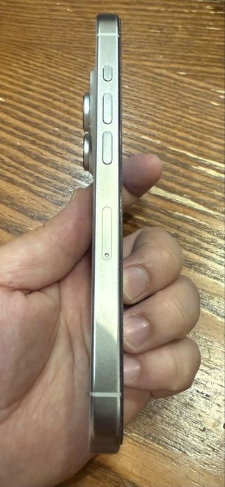 iPhone 15 Pro 256gb KH/A