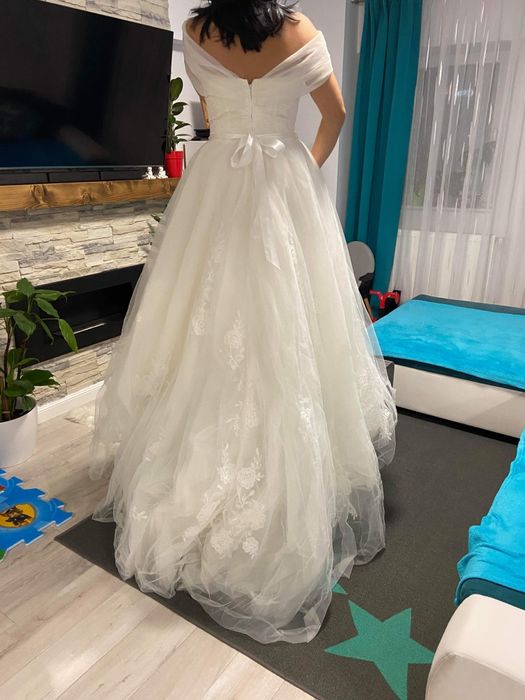 Rochie mireasă printesă