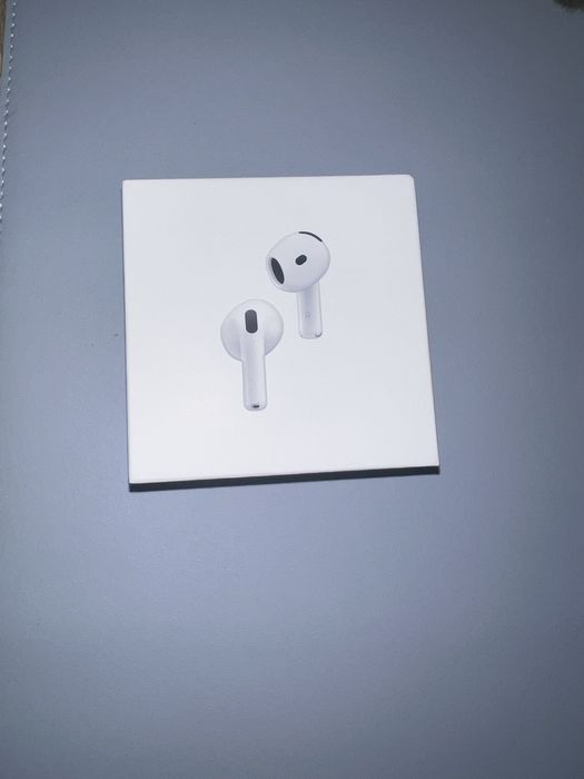 AirPods 4 with Active Noise Cancelling model