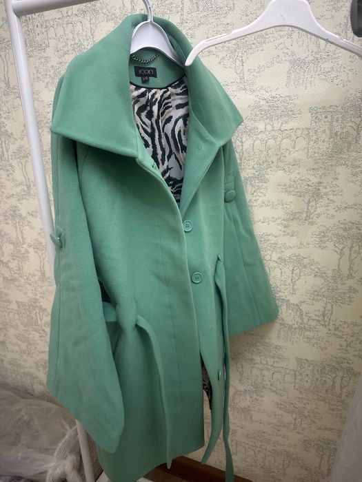 Пальто драповый