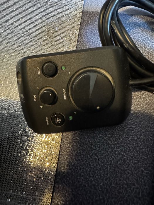 Sistem Boxe 5.1 Logitech X-540 – 70W RMS (Stare Excelentă)