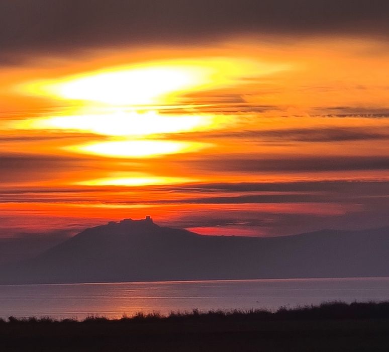 Casă bătrânească cu vedere la Lacul Babadag