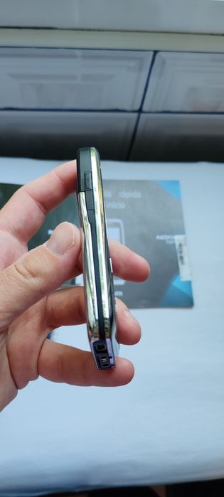 Vand Nokia E 51 Silver