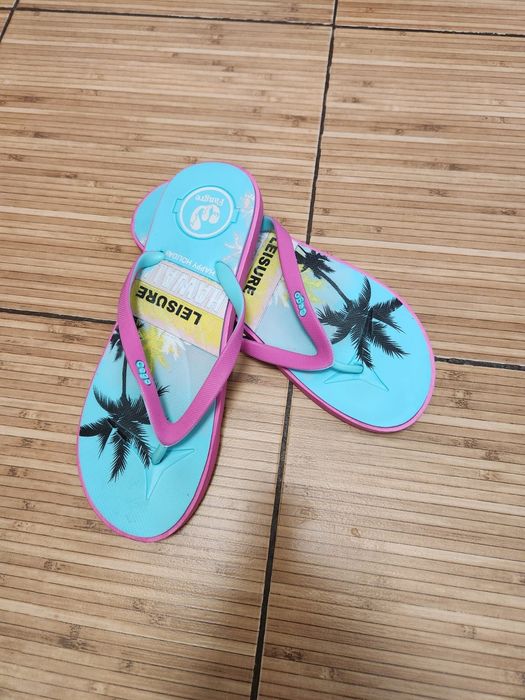 Papuci plaja 40-41 roz