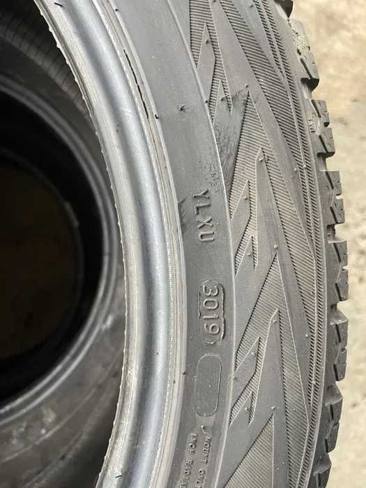 255/45 R20 Nokian WR SUV 4