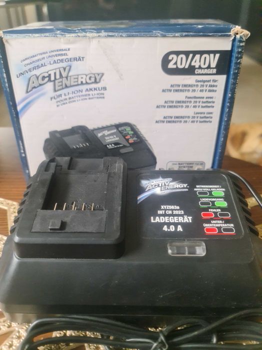 FEREX Incarcatoare noi 20/40V