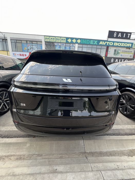 L7 20 000 probeg yili 2024 holati yengi narxi hamyonbop