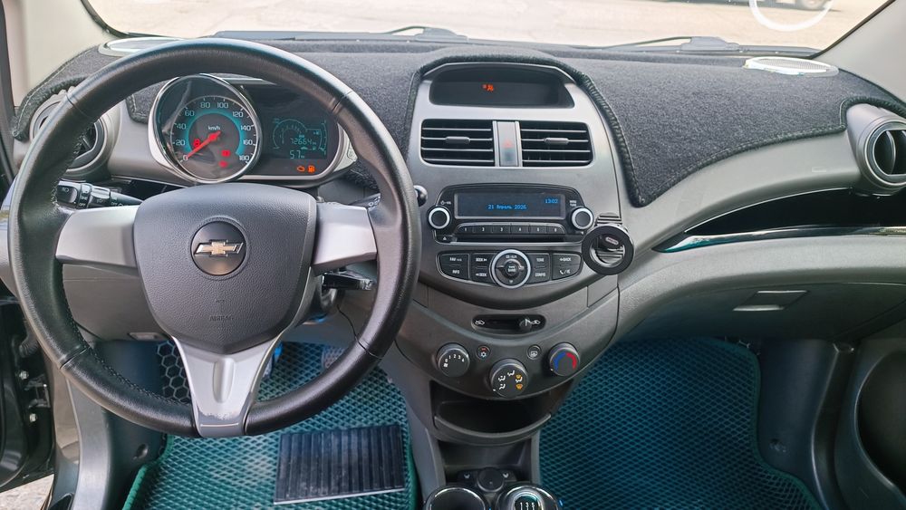 Спарк автомашинаси сотилади