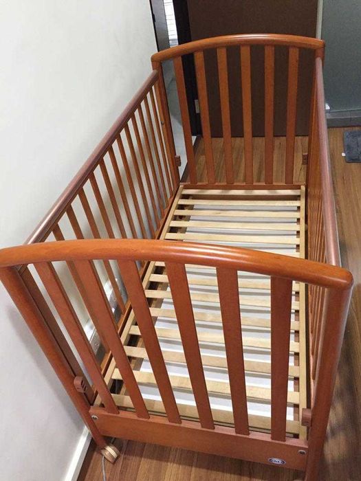 Patut leagan bebe copil Pali Italia, saltea cocos,aparatoare, lengerie