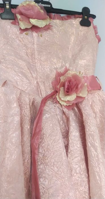 Платье бальное праздничное