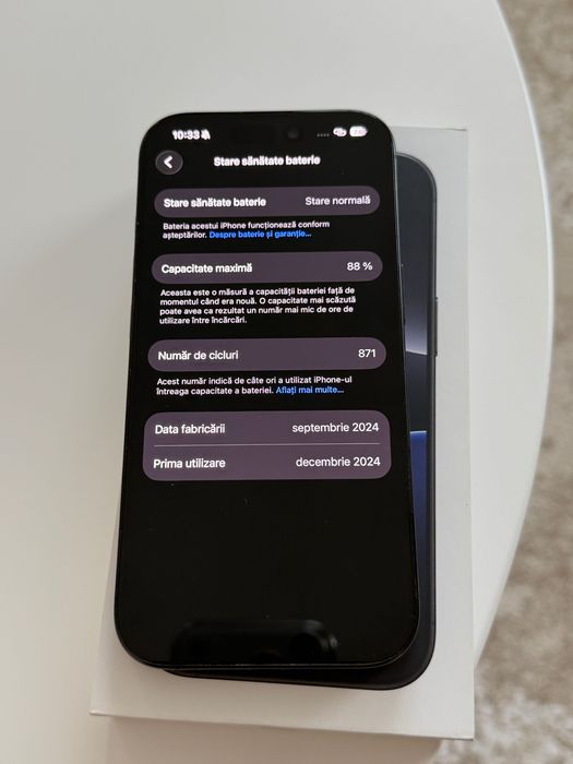 Vând IPhone 16 Pro