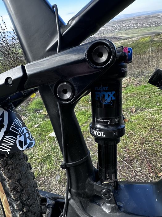 E-MTB (Electric Mountain Bike) Full Suspension