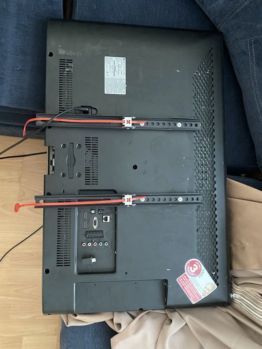Продаётся телевизор LG