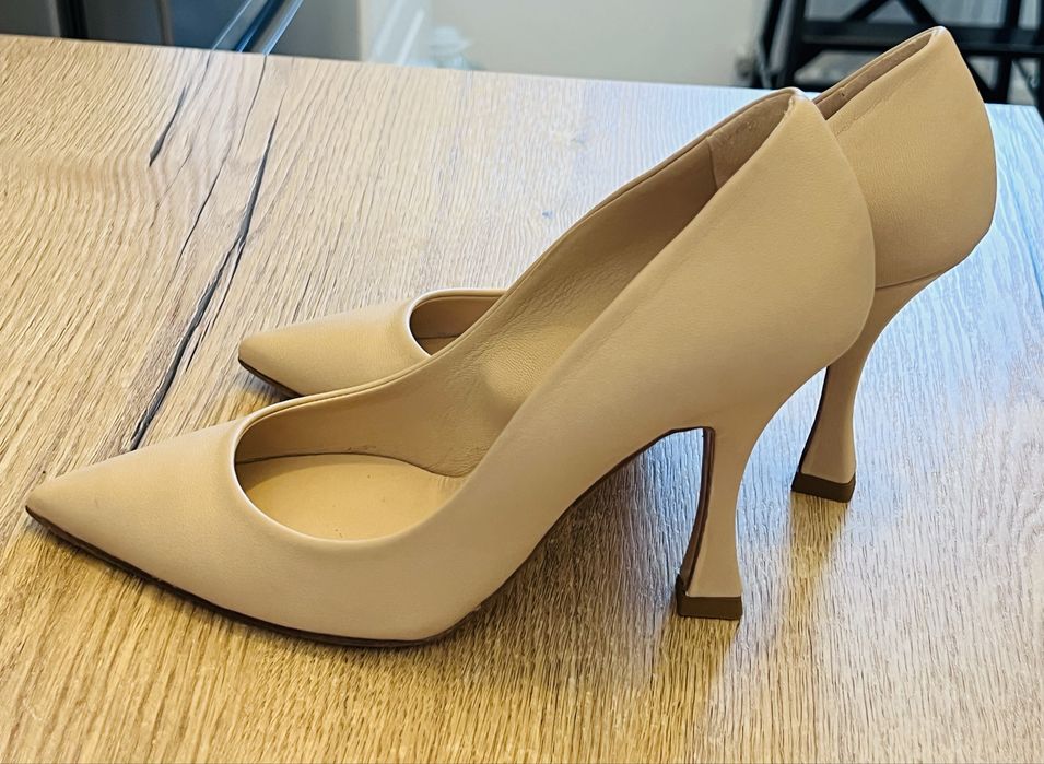 Pantofi stiletto bej - lalilina masura 36