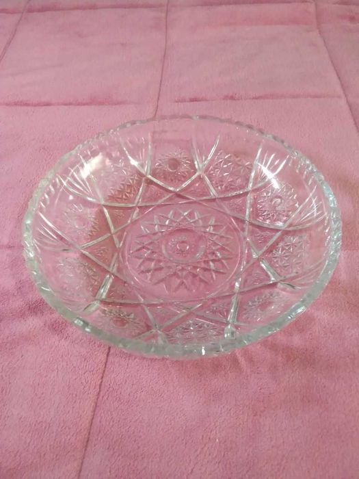 Ваза стекло, большая,красивая,для фруктов и печёного