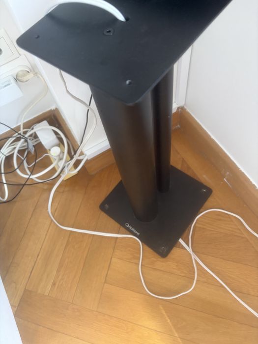 Boxe KEF satin black